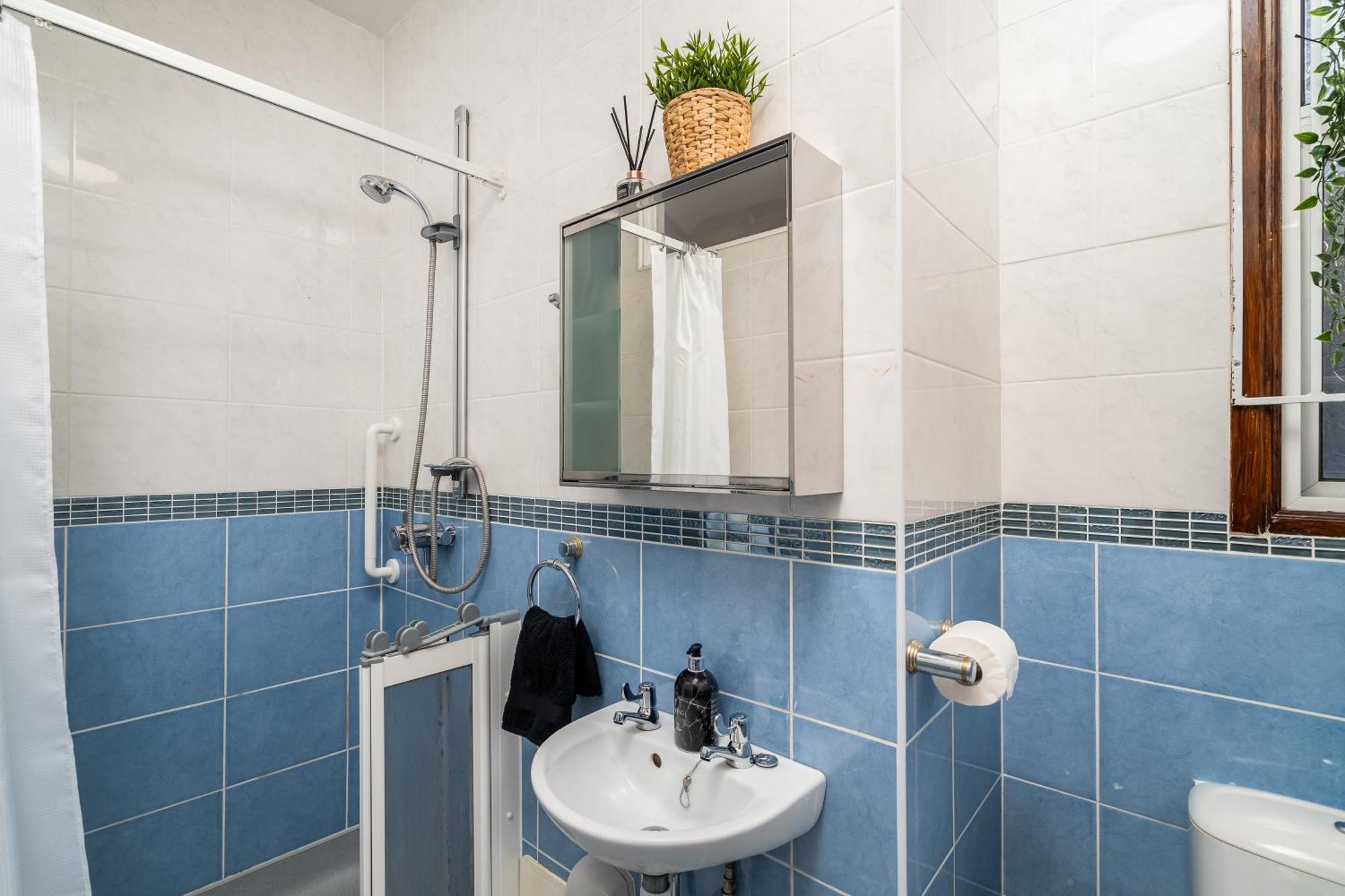 Homely And Stylish Apartment With A Garden In East Finchley London Exterior foto